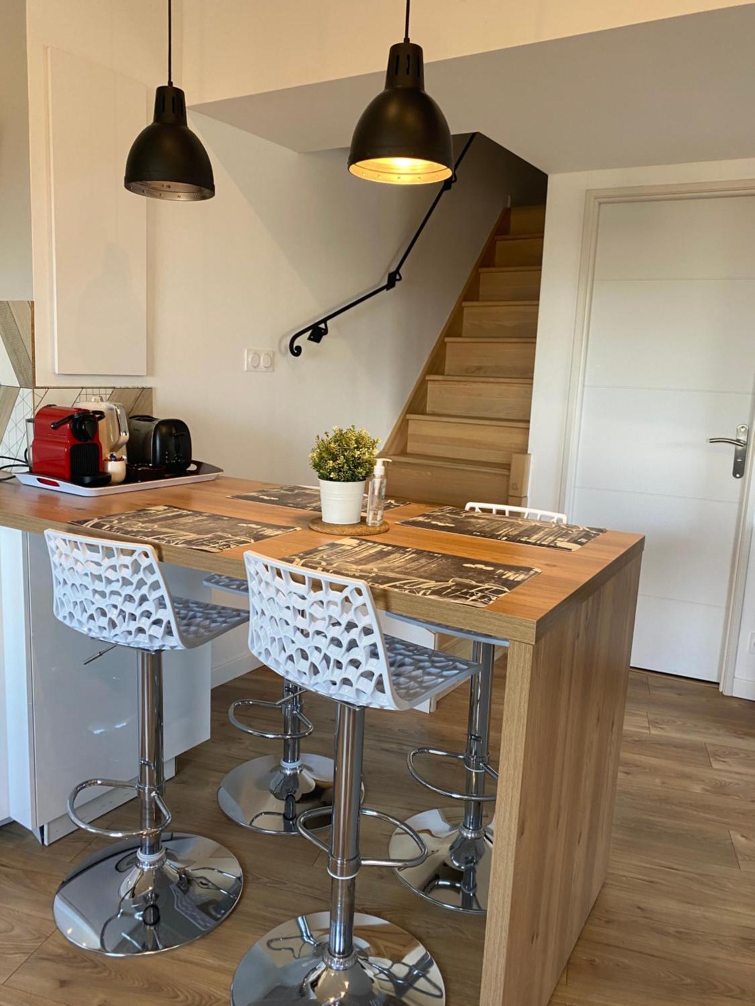Spacieux Duplex, Vue Mer Et Belle Terrasse Hyères Exterior foto