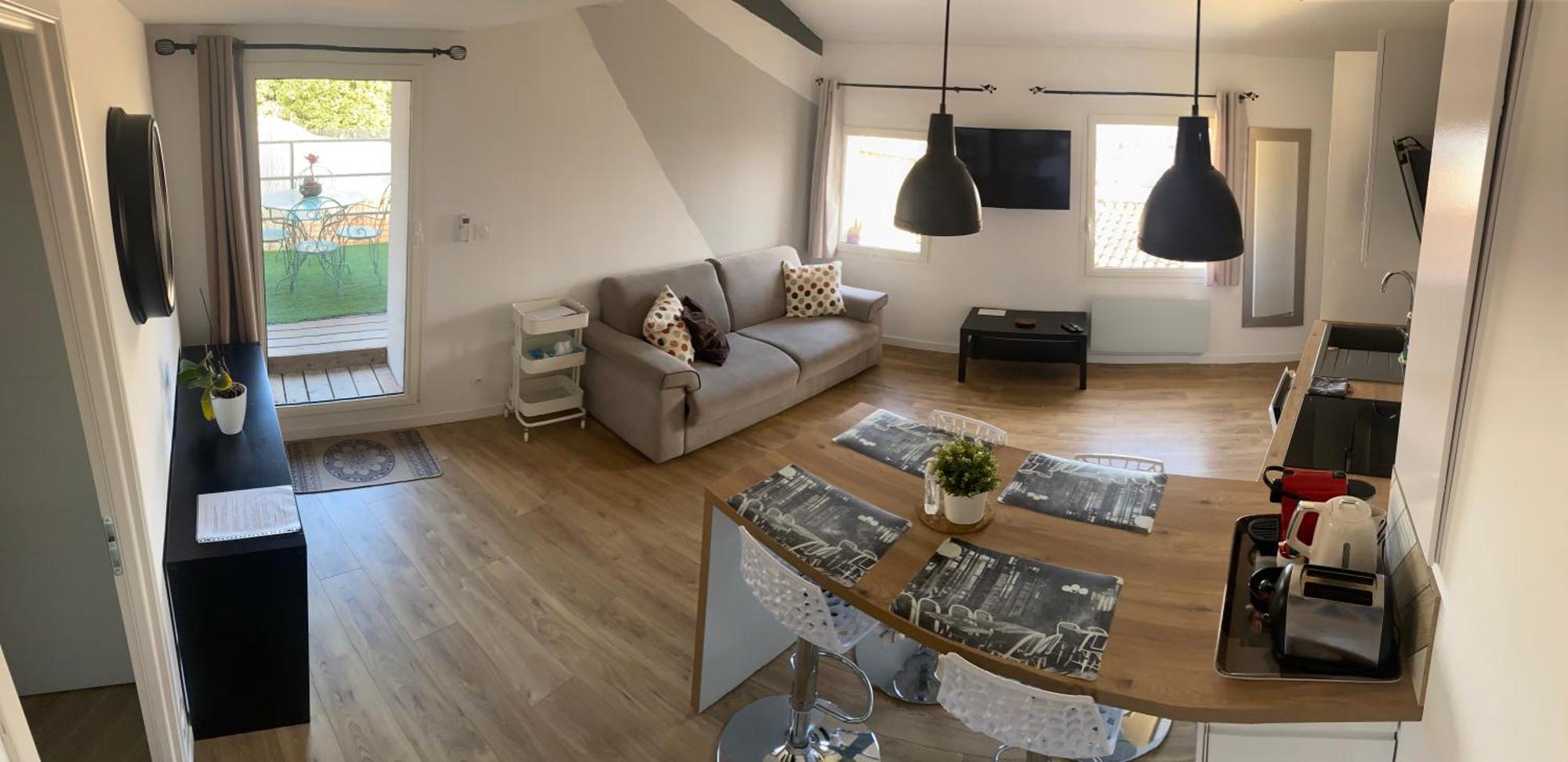 Spacieux Duplex, Vue Mer Et Belle Terrasse Hyères Exterior foto